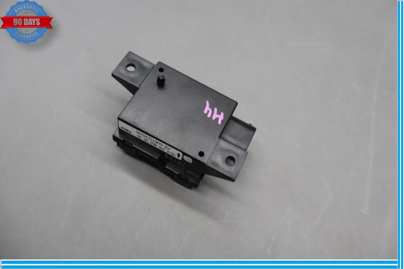 Load image into Gallery viewer, 03-06 Mercedes R230 SL500 Seatbelt Seat Belt Tension Sensor A2158600505 Oem
