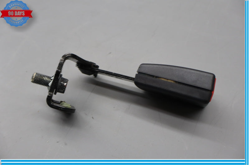 Load image into Gallery viewer, 11-14 Hyundai Equus Signature Rear Seat Belt Retractor Strap Latch Buckle Oem
