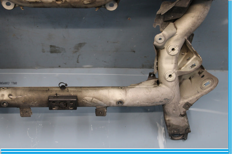 Load image into Gallery viewer, 12-18 Mercedes CLS550 CLS63 AMG W218 Front Suspension Subframe Crossmember Oem
