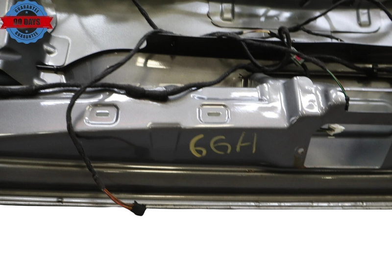 Load image into Gallery viewer, 11-17 Volkswagen Touareg VW Rear Trunk Lid Liftgate Tailgate Hatch Panel OEM

