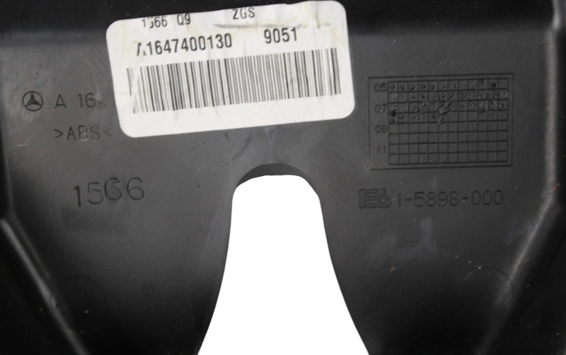 Load image into Gallery viewer, 07-12 Mercedes GL450 GL550 Trunk Tailgate Handle Lock Latch Cover Trim Black Oem

