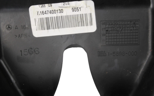 07-12 Mercedes GL450 GL550 Trunk Tailgate Handle Lock Latch Cover Trim Black Oem