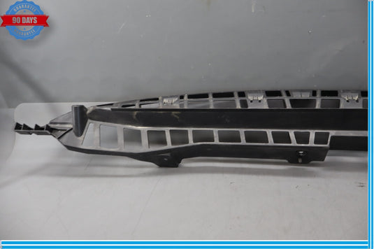 14-22 Land Rover Range Rover Sport Rear Center Bumper Mount Bracket Oem