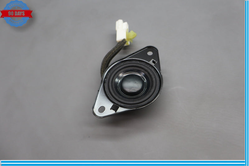 Load image into Gallery viewer, 11-16 Hyundai Equus Lexicon Door Tweeter Midrange Audio Sound Speaker Oem
