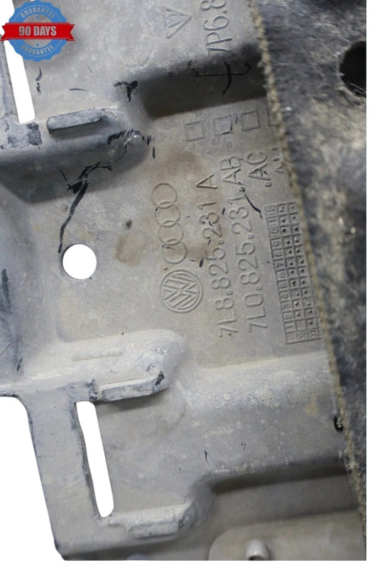 11-18 Volkswagen VW Touareg Front Transmission Under body Cover 7L8825231 Oem