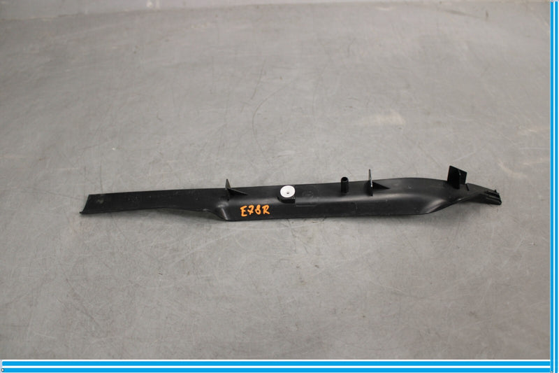 Load image into Gallery viewer, 10-11 Land Rover Range Rover Sport Front Right Side Sill Cover Trim Oem
