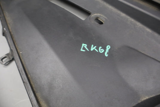 11-16 BMW 528i 535i 550i F10 Front Right Side Hood Seal Support Cover Panel Oem