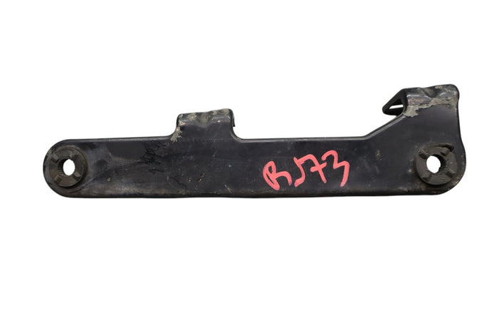 14-20 Maserati Ghibli M157 3.0L Front Right Radiator Upper Mount Bracket Oem