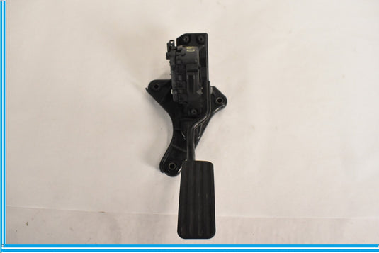 2009-2011 Jaguar XF Accelerator Gas Pedal 8X239F832A OEM