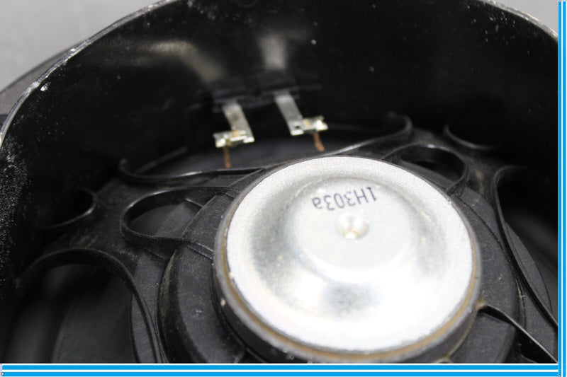 Load image into Gallery viewer, 06-13 Mercedes GL550 GL450 Rear Right Side Audio Sound Speaker Oem
