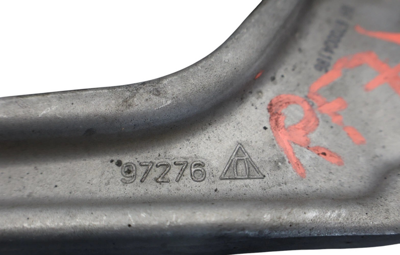 Load image into Gallery viewer, 14-19 Maserati Ghibli Front Right Passenger Side Upper Control Arm 670004186 Oem
