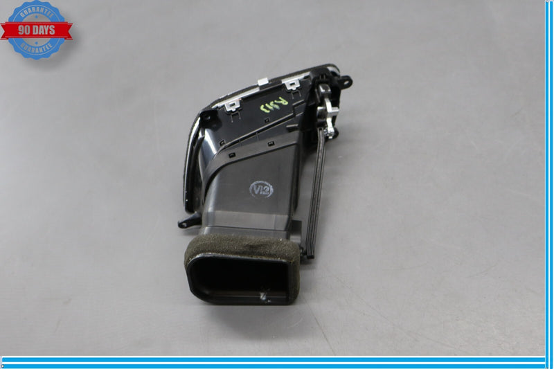 Load image into Gallery viewer, 11-13 Hyundai Equus SIG Right Passenger Side Dash Air Vent Trim Grille Oem
