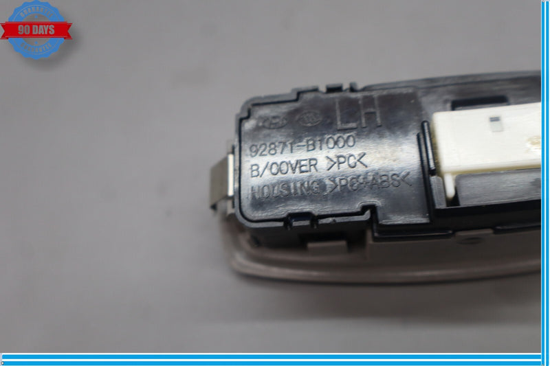 Load image into Gallery viewer, 15-20 Hyundai Genesis G80 Left Driver Side Reading Dome Map Light Trim Oem
