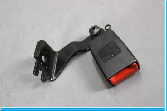 11-18 Audi A8 Rear Seat Belt Single Buckle Receiver Oem