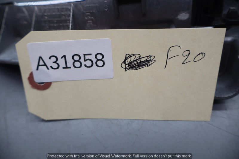 Load image into Gallery viewer, 03-13 Maserati Quattroporte M139 Front Left Side Exterior Door Handle Oem
