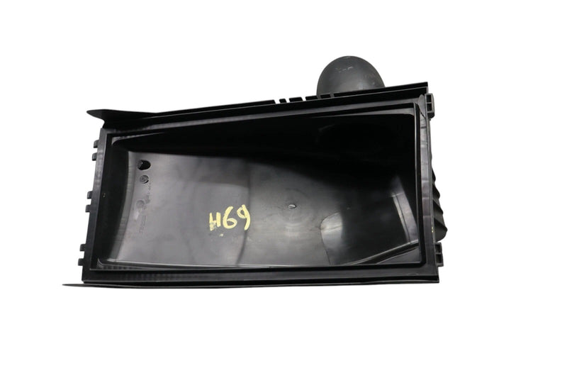 Load image into Gallery viewer, 11-18 Porsche Cayenne 958 E-Hybrid Engine Motor Air Intake Filter Box w/Hose Oem
