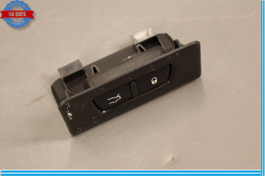 14-19 Maserati Ghibli Rear Trunk Power Liftgate Switch Bezel Trim Oem