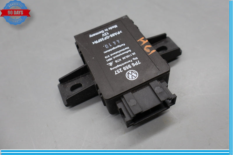 Load image into Gallery viewer, 11-18 Volkswagen VW Touareg Backrest Release Control Module Unit ECU Oem
