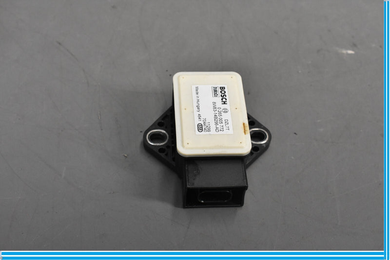 Load image into Gallery viewer, 10-15 Jaguar XJ XJL X351 YAW Rate Turn Sensor Control Module Unit ECU Oem
