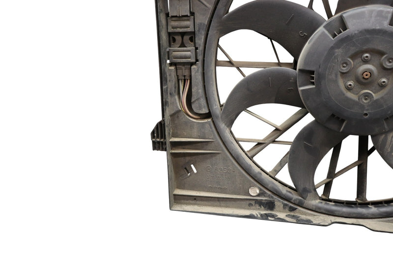 Load image into Gallery viewer, 03-11 Mercedes CLS550 E350 Engine Motor Cooling Radiator Fan Motor Assembly Oem
