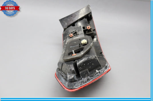 10-13 Mercedes W212 E350 Rear Right Side Outer Tail Brake Light Lamp Oem