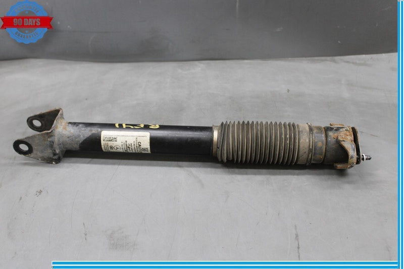 Load image into Gallery viewer, 13-19 Mercedes GL450 GL550 Rear Right Side Air Shock Strut Absorber Assembly Oem

