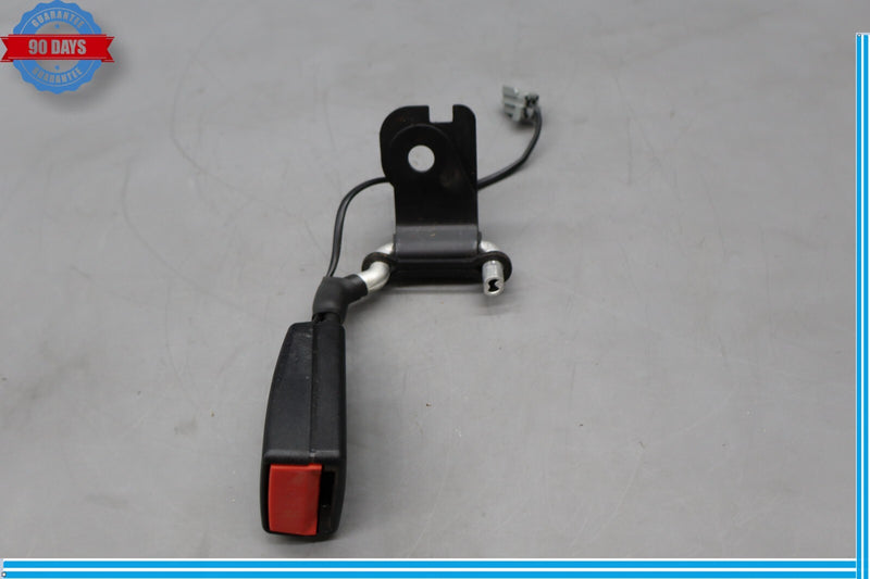 Load image into Gallery viewer, 10-15 Jaguar XJ XJL Rear Left Driver Side Seat Belt Seatbelt Buckle Black Oem
