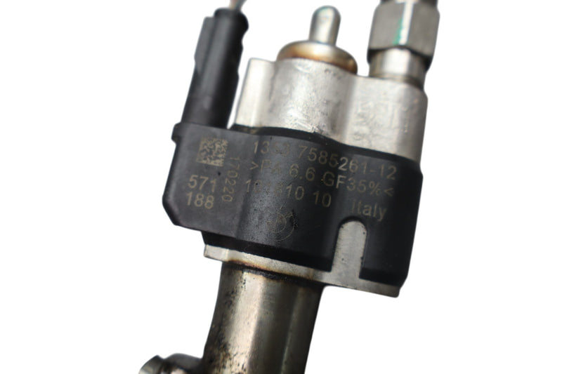 Load image into Gallery viewer, 07-17 BMW 650i 740i 740Li 750i Engine Fuel Injector 13538616079 Oem
