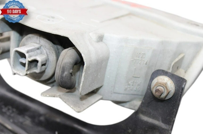 Load image into Gallery viewer, 02-10 Lexus SC430 Front Left Driver Side Lower Fog Light Lamp 8121124050 Oem
