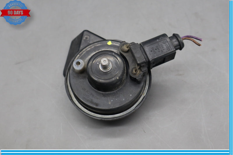 Load image into Gallery viewer, 11-17 Volkswagen VW Touareg Right Anti Theft Alarm Horn Siren Hight Tune Oem
