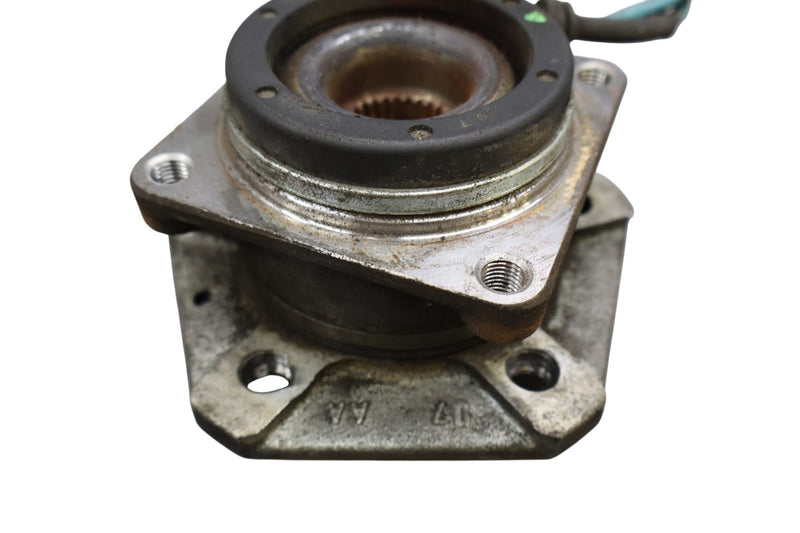 Load image into Gallery viewer, 03-08 Maserati Quattroporte M139 Rear Left Side Spindle Knuckle Wheel Hub Oem
