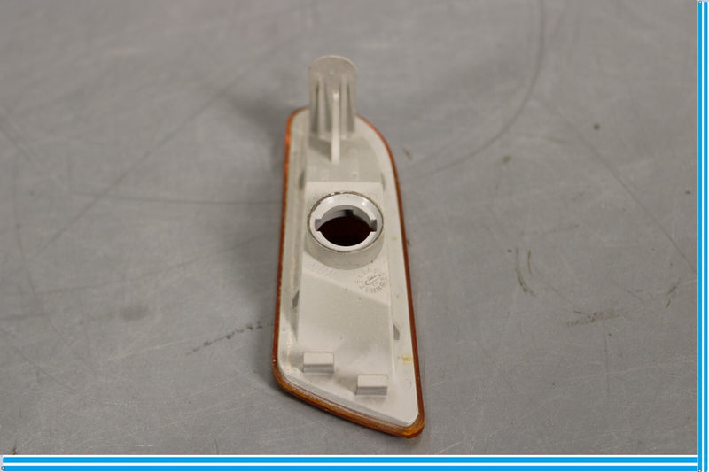 Load image into Gallery viewer, 00-06 Mercedes S500 S600 Front Right Side Bumper Indicator Turn Light Oem
