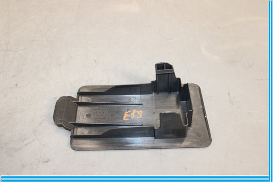11-18 Audi A6 A7 A8 Front Left Driver Side Connector Housing Cover Cover Cap Oem