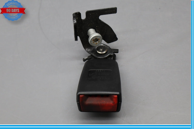 Load image into Gallery viewer, 12-18 Mercedes CLS550 CLS63 W218 Rear Right Side Seat Belt Buckle Oem
