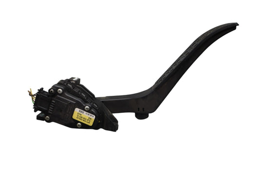 11-17 Volkswagen VW Touareg Front Lower Gas Acceleration Pedal 7L0723507D Oem
