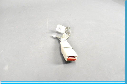 07-12 Lexus LS460 Rear Center Seat Belt Buckle 73380-50250 Oem