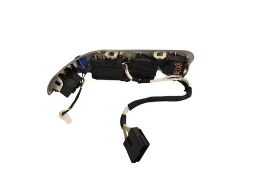 03-13 Maserati Quattroporte Front Right Passenger Side Seat Control Switch Oem