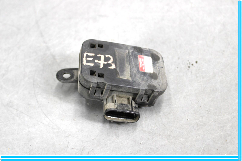 Load image into Gallery viewer, 02-10 Lexus SC430 Smog Ventilation Control Sensor Module Unit Oem
