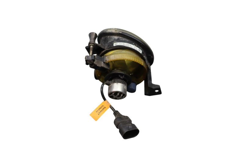 Load image into Gallery viewer, 11-16 Volkswagen VW Touareg Front Left Driver Side Fog Light Foglight Lamp Oem
