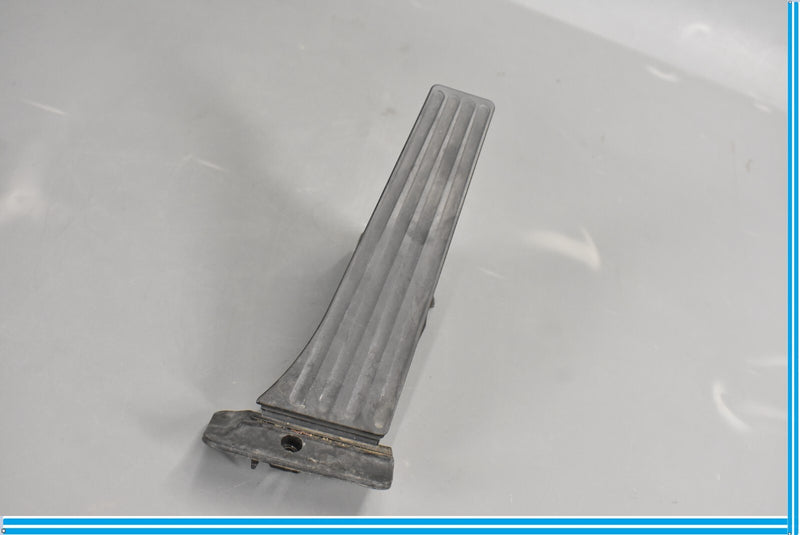 Load image into Gallery viewer, 12-15 BMW E84 X1 Front Lower Accelerator Gas Foot Pedal Lever Oem
