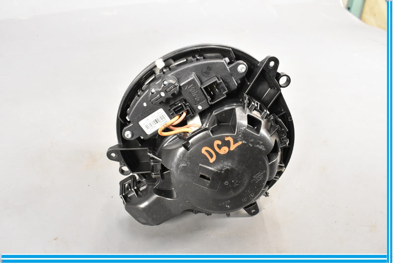 Load image into Gallery viewer, 12-18 BMW 320i 328i 428i F30 Ac A/c Air Conditioning Heater Blower Motor Oem
