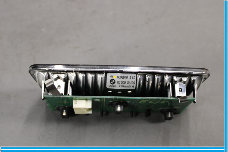 Load image into Gallery viewer, 09-15 BMW 750Li F01 F02 Rear Interior Overhead Console Dome Reading Light Oem
