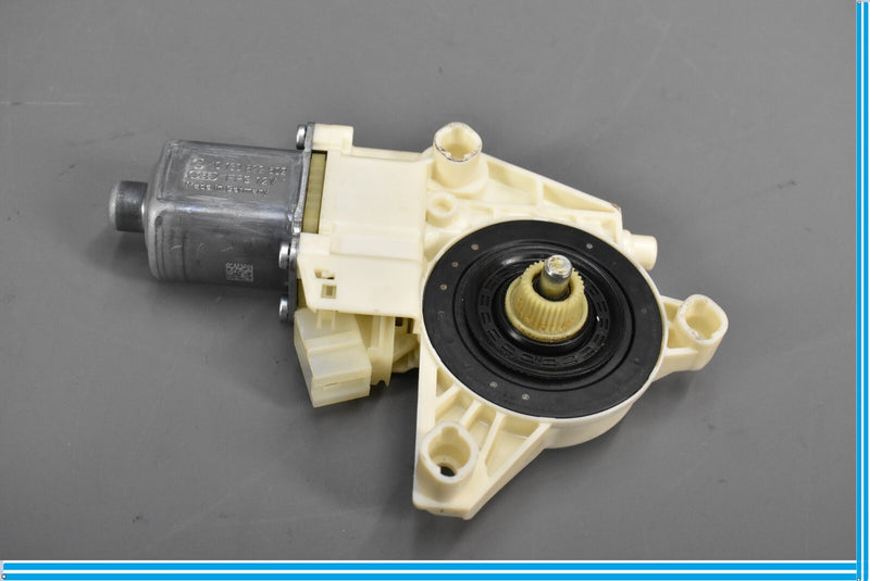 Load image into Gallery viewer, 08-14 Mercedes W204 C250 E350 Front Left Side Door Window Regulator Motor Oem
