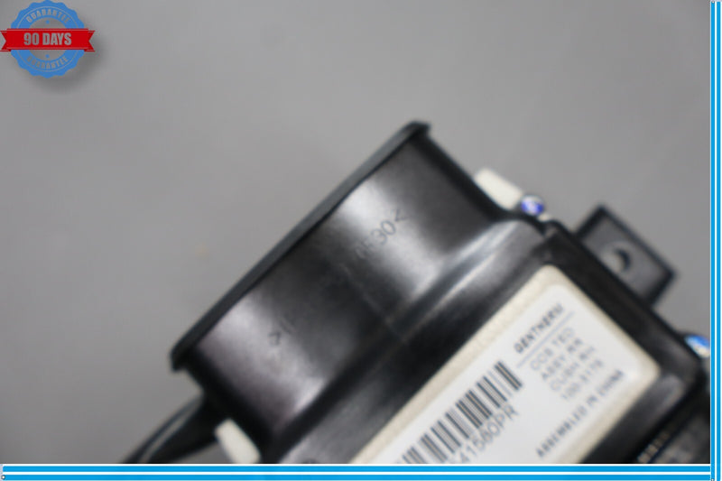 Load image into Gallery viewer, 15-16 Hyundai Genesis Front Right Passenger Seat Belt Blower W/ Insert Oem

