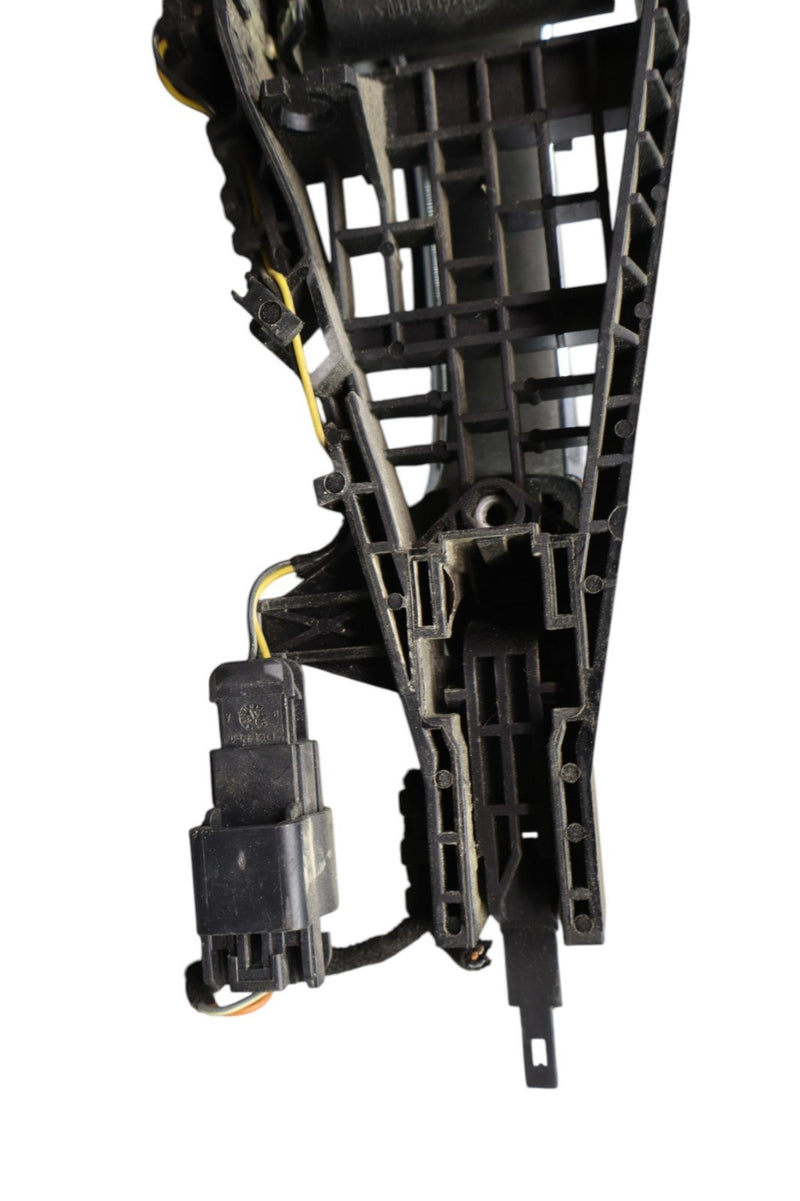 Load image into Gallery viewer, 14-21 Maserati Ghibli Rear Left Driver Side Exterior Door Handle 670005441 Oem
