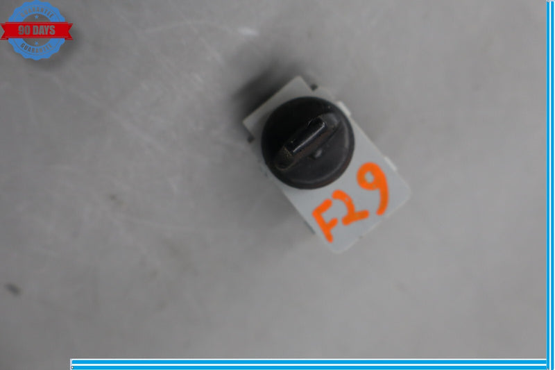 Load image into Gallery viewer, 03-19 Maserati Quattroporte Steering Column Adjustment Switch Oem
