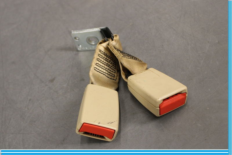 Load image into Gallery viewer, 09-12 Jaguar XF XFR X250 Rear Right Or Left Center Seat Belt Buckle Oem
