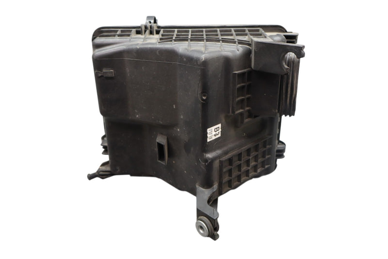 Load image into Gallery viewer, 11-16 Kia Optima Engine Air Cleaner Intake Filter Box Assembly 281104R100 Oem
