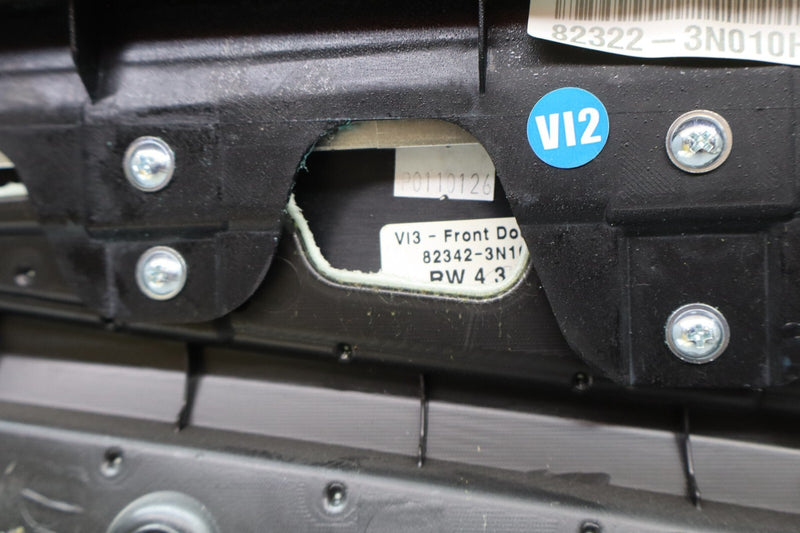 Load image into Gallery viewer, 11-13 Hyundai Equus SIG Front Right Passenger Side Interior Door Trim Panel Oem
