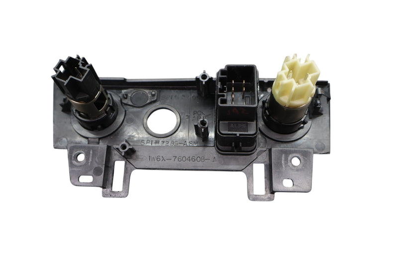 Load image into Gallery viewer, 02-05 Ford Thunderbird Convertible Top Switch Aux Power Outlet 1W6X7604608A Oem
